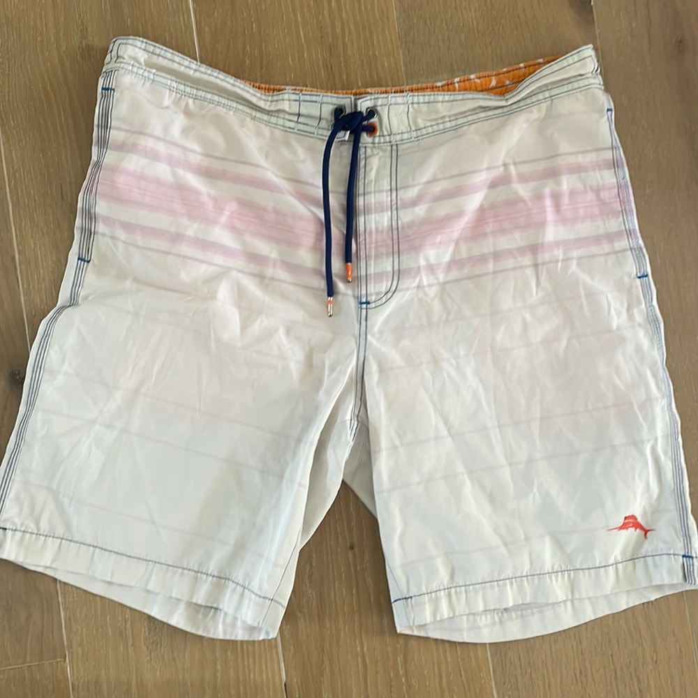 Tommy Bahama Men’s swim trunks size L